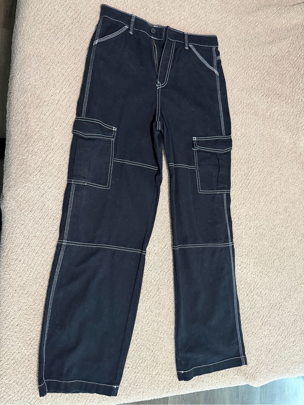 H&M Black Wide Leg Cargo Pants with Contrast Stitching